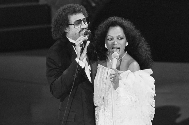 "Tình yêu vĩnh cửu" của Diana Ross & Lionel Richie - Ảnh 1.