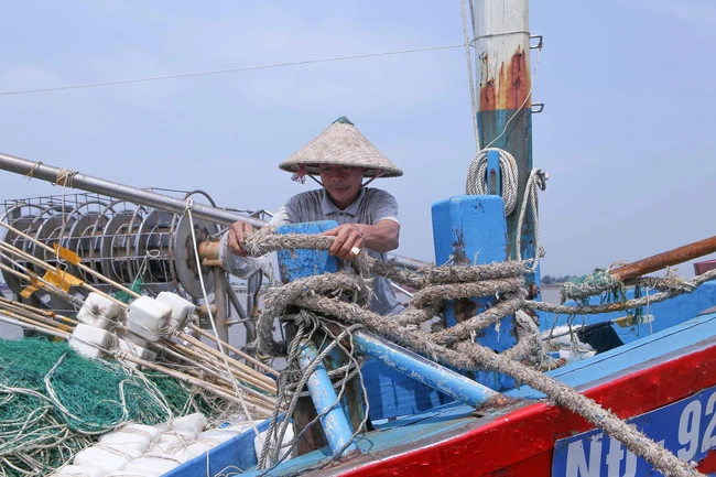 Ứng phó bão số 3: Hành động nhanh chóng, chuẩn bị tốt các phương án - Ảnh 2.